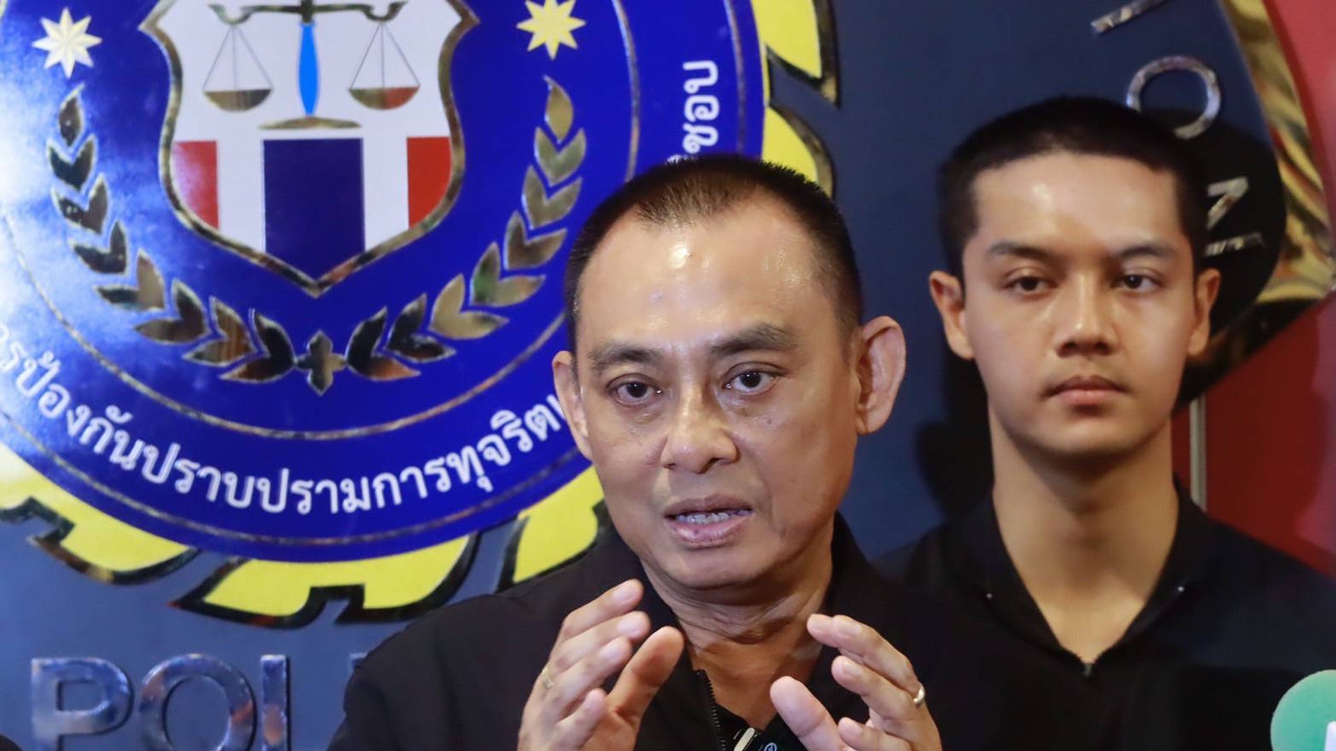พล.ต.ต.จรูญเกียรติ ปานแก้วแถลงความคืบหน้าคดีทุจริตสอบท้องถิ่น