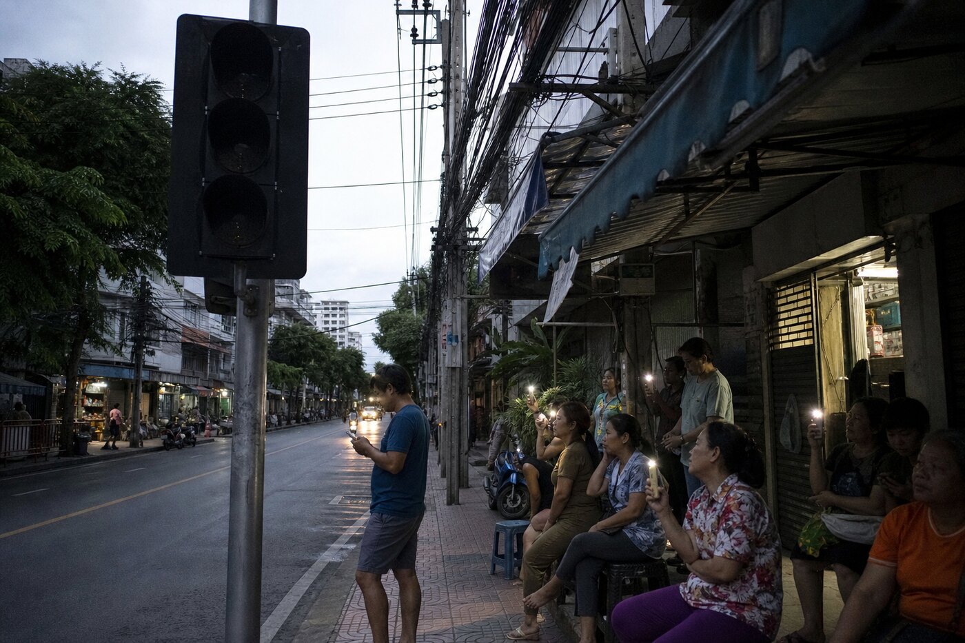 ภาพประกอบถนนช่วงไฟดับชั่วคราว