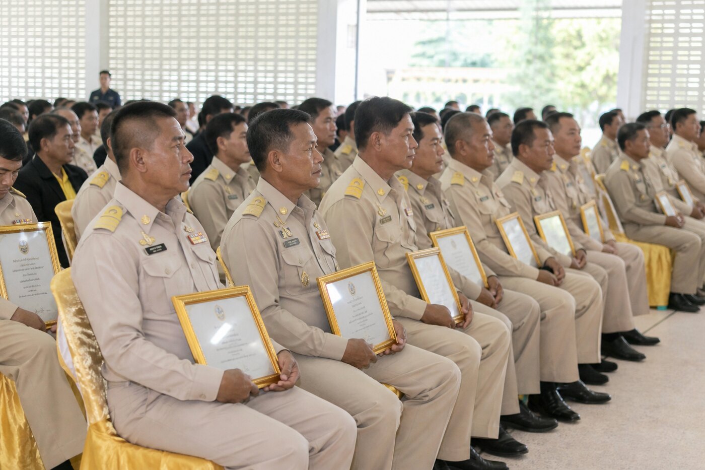 ภาพประกอบพิธีมอบรางวัลกำนันผู้ใหญ่บ้าน