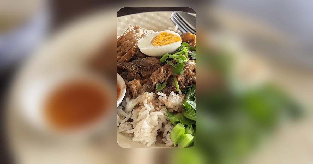 ครัวมุกดาชูเมนูขาหมูหยิน-หยาง สูตรสมุนไพร 14 ชนิด ราคาประหยัดที่สุราษฎร์ธานี