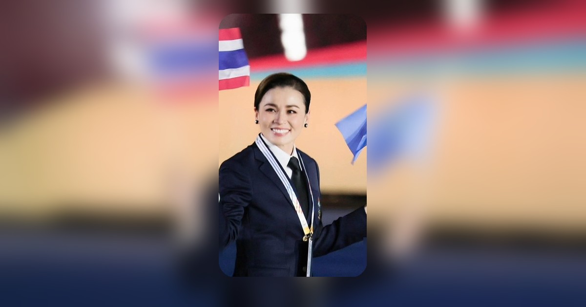 สมเด็จพระนางเจ้าฯ พระบรมราชินี เสด็จร่วมการแข่งขันไตรกีฬานานาชาติ สัตหีบ 14 มิ.ย.