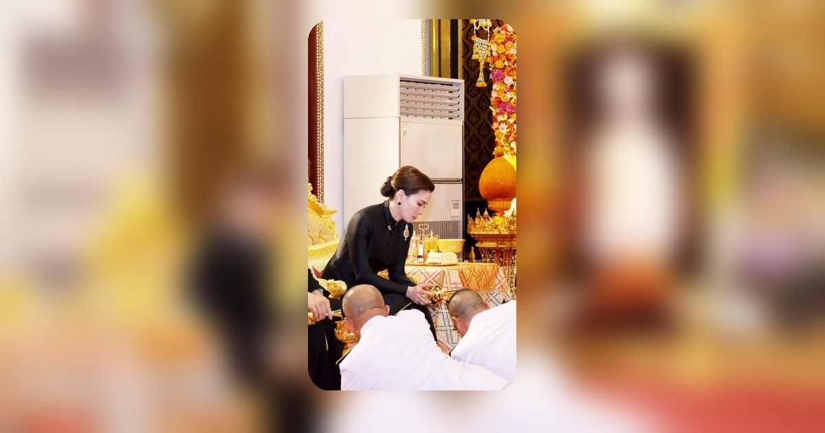 ในหลวง-ราชินี เสด็จร่วมพิธีสวดพระอภิธรรมพระศพ สมเด็จพระเจ้าลูกเธอ เจ้าฟ้าพัชรกิติยาภาฯ ณ พระบรมมหาราชวัง