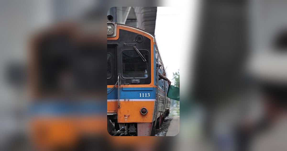 สุ่มตรวจสารเสพติด รฟท.พบพนักงาน 2 คนผลบวก สั่งหยุดปฏิบัติหน้าที่ทันที