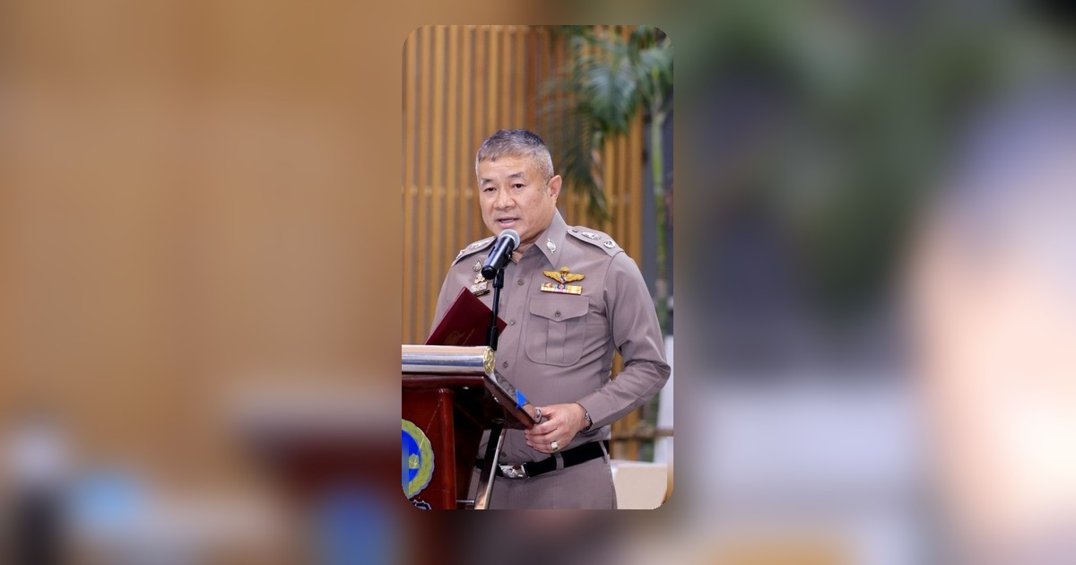 บช.น.สั่งจราจรดูแลจุดเกิดเหตุรถไฟชนรถเมล์เป็นพิเศษ หลังพบรถจอดคร่อมราง